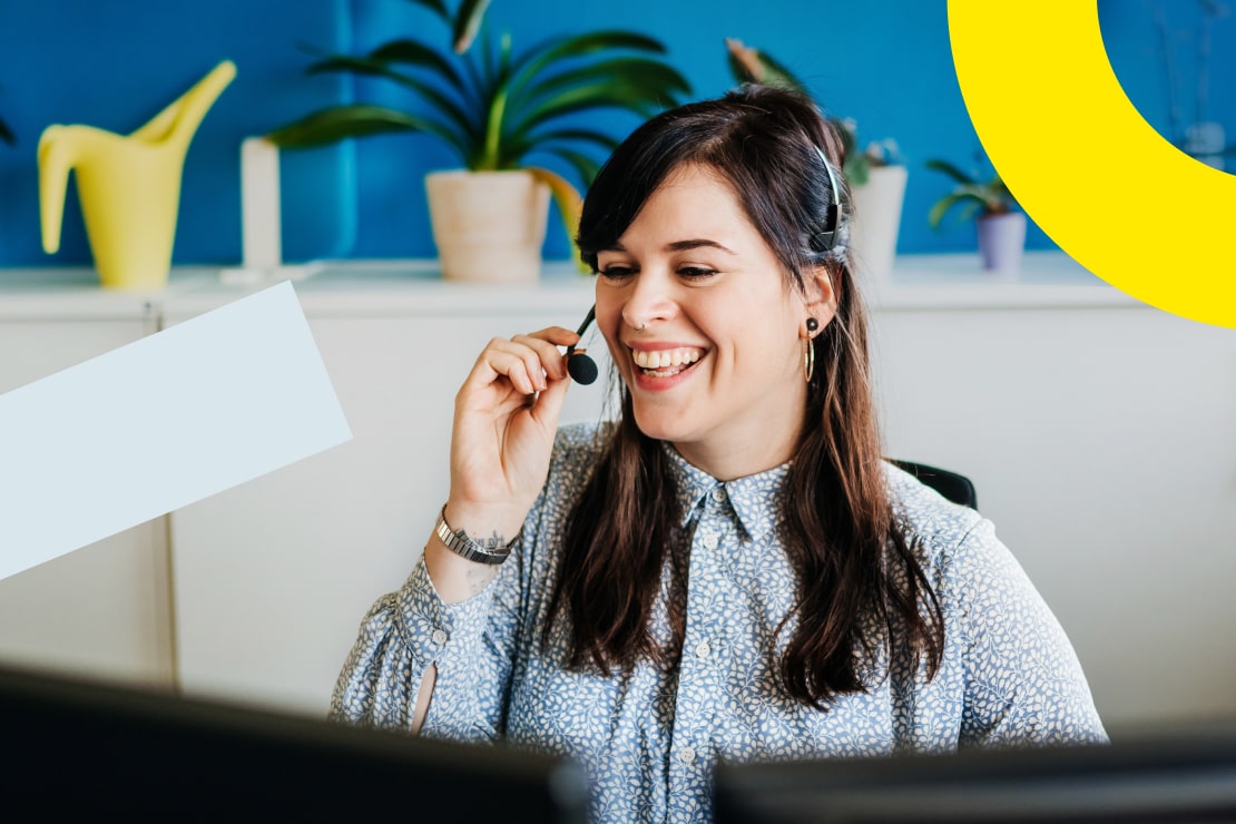 Een medewerker die een klant met plezier helpt, kwaliteitsproblemen snel opspoort en oplost voor een hogere klanttevredenheid.