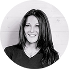 Nina-Hoellinger-140px-circle-png